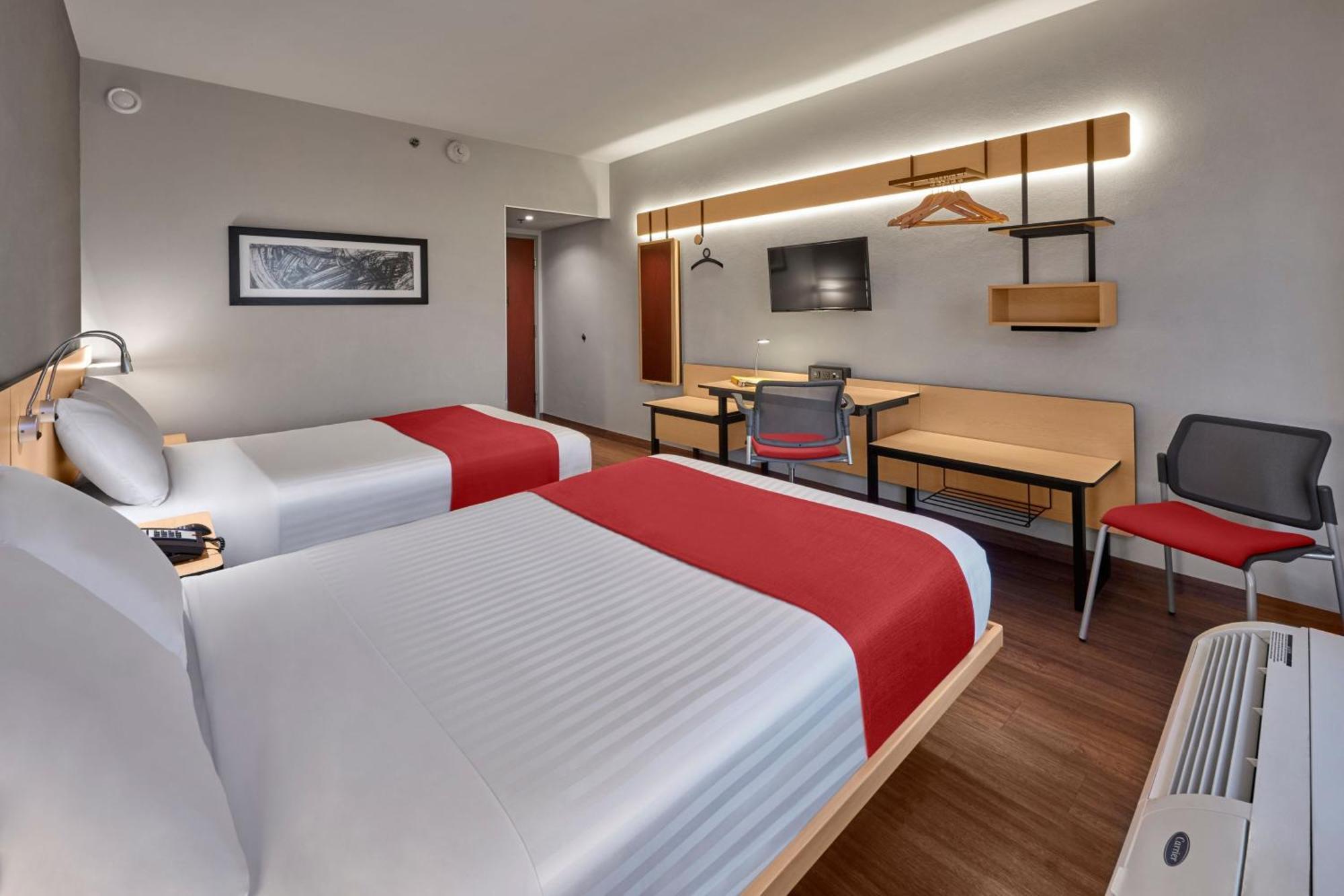 City Express By Marriott Chihuahua Exterior foto